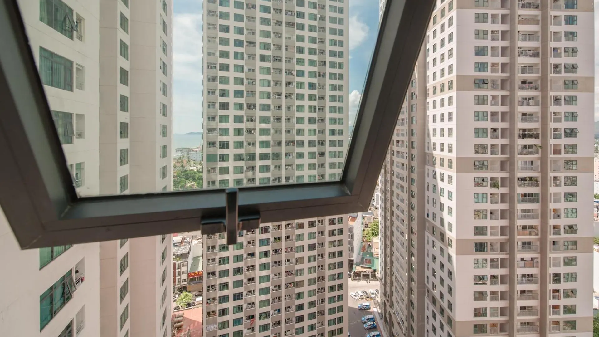 Can Ho Mt Vien Trieu Oceanus Apartment - Thai Ha Nha Trang